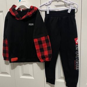 Nike Black and Red Kids Matching Set